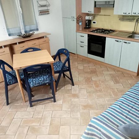 Nina House Lägenhet Imperia Exteriör bild